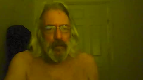 Snapshot of seantheflyer chatting on 05-10-26, 09:31 seantheflyer online show from 05-10-26, 09:31