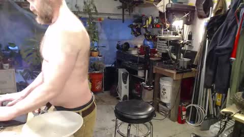 Snapshot of seattlemanwhore chatting on 03-29-26, 02:17 Seattlemanwhore online show from 03-29-26, 02:17