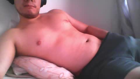 Snapshot of seb5759 chatting on 06-10-26, 09:46 seb5759 online show from 06-10-26, 09:46