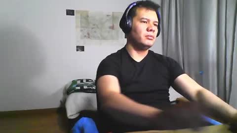 Snapshot of seb5759 chatting on 06-17-26, 11:16 seb5759 online show from 06-17-26, 11:16