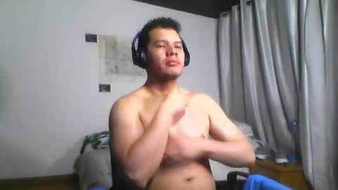 Snapshot of seb5759 chatting on 06-23-26, 05:27 seb5759 online show from 06-23-26, 05:27
