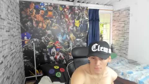 Snapshot of sebas_jusa chatting on 04-11-26, 12:09 sebas jusa online show from 04-11-26, 12:09