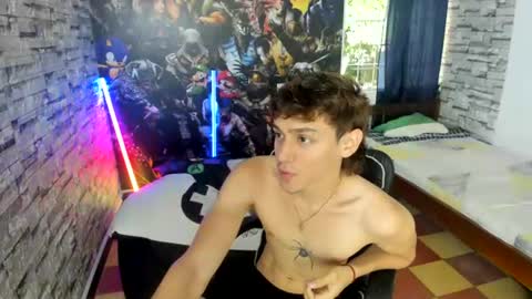 Snapshot of sebas_jusa chatting on 06-14-26, 12:29 sebas jusa online show from 06-14-26, 12:29