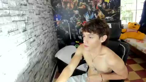 Snapshot of sebas_jusa chatting on 07-04-26, 12:33 sebas jusa online show from 07-04-26, 12:33