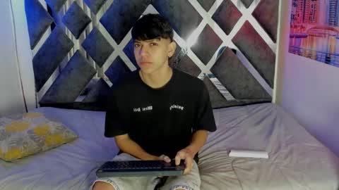 sebas_pretty7 online show from 12-05-25, 12:25