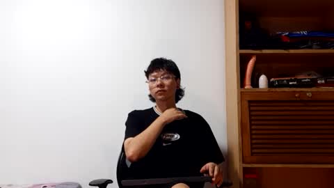 Sebas online show from 01-09-26, 04:59