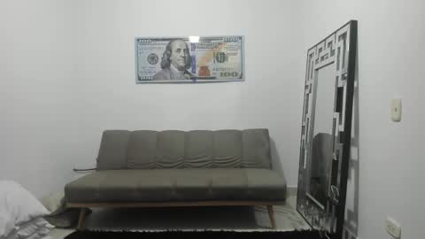 sebastian_model_web online show from 04-26-26, 07:33