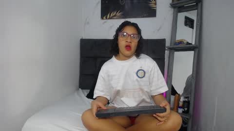 Snapshot of sebastian_n_alinson chatting on 12-03-24, 08:39 sebastian n alinson online show from 12-03-24, 08:39