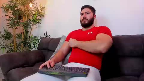 Snapshot of sebastianvilla__ chatting on 07-09-26, 11:09 Instagram jeanpaulfit online show from 07-09-26, 11:09