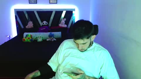 Sebas online show from 06-15-26, 03:47