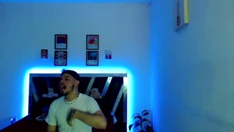 Sebas online show from 06-22-26, 03:25