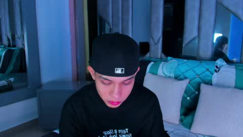 Sebastian online show from 03-29-26, 08:31