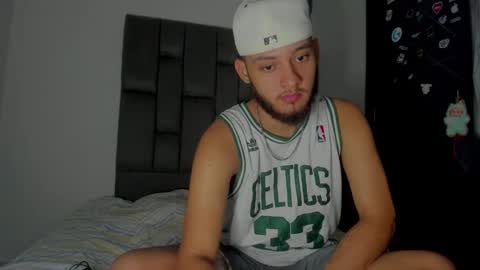 ryan miller online show from 10-31-25, 04:35