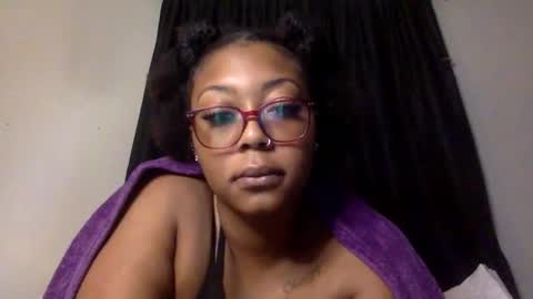 SecretCee online show from 04-05-26, 04:09