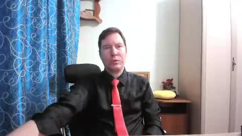 Snapshot of secret_lover_xxx chatting on 06-18-26, 09:14 Secret lover XXX online show from 06-18-26, 09:14