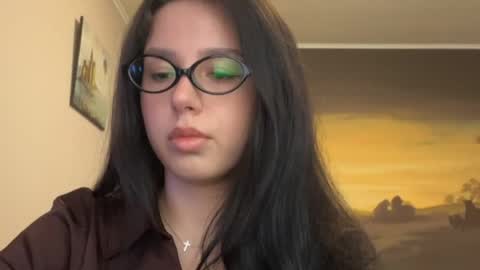 secret_vanilla_ online show from 05-20-26, 10:43