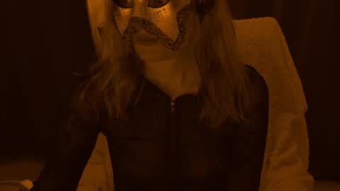 Anni online show from 04-16-26, 09:04