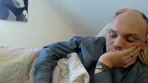 Simon online show from 02-18-25, 02:16