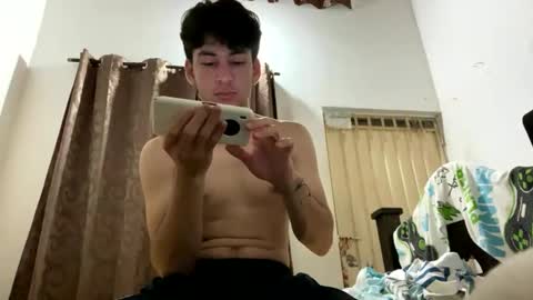 secreto_chat_ online show from 09-09-25, 02:55