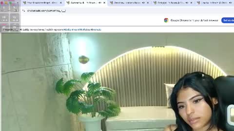 Snapshot of secretsunsets69 chatting on 07-16-26, 01:44 SecretSands69 online show from 07-16-26, 01:44