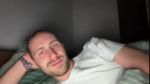 seducemepleae online show from 11-19-25, 09:15