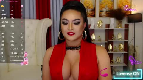 Snapshot of seducinglinda chatting on 04-22-26, 06:05 seducinglinda online show from 04-22-26, 06:05