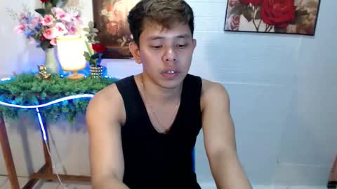 Max online show from 05-12-26, 06:16