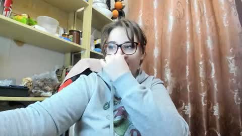 seductive_she_wolf online show from 03-08-26, 04:22