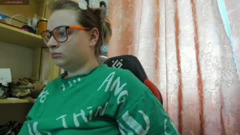 seductive_she_wolf online show from 04-04-26, 03:09