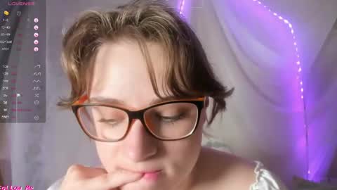 Snapshot of seductive_she_wolf chatting on 06-29-26, 10:21 seductive_she_wolf online show from 06-29-26, 10:21