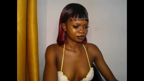 seductive_sugar247 online show from 06-12-26, 03:27