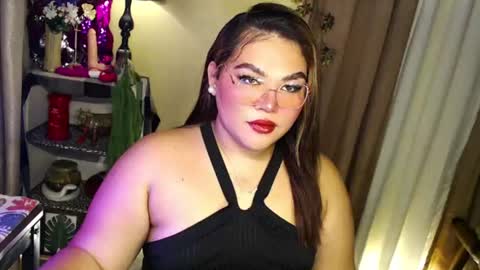 Snapshot of seductivecurvesxxx chatting on 07-05-26, 04:41 Its me Jazzi online show from 07-05-26, 04:41