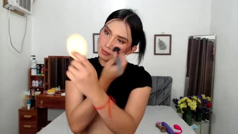 Snapshot of seductivery3 chatting on 07-26-26, 04:14 Lars online show from 07-26-26, 04:14