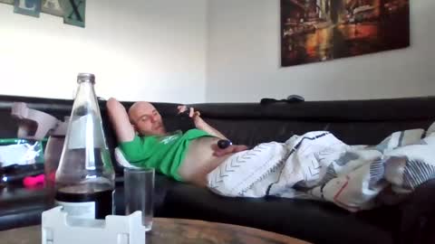 Sebastian online show from 07-05-26, 05:31