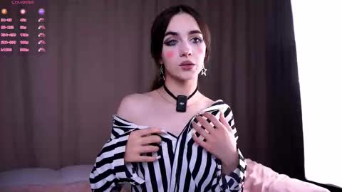 Slavia online show from 10-31-25, 01:23