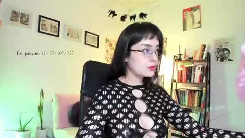 Snapshot of segismunda chatting on 07-14-26, 11:16 Luciana online show from 07-14-26, 11:16