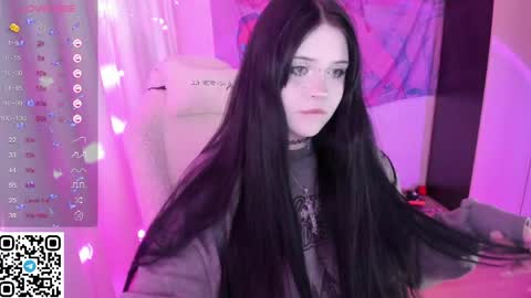 Selena  online show from 05-29-26, 04:05