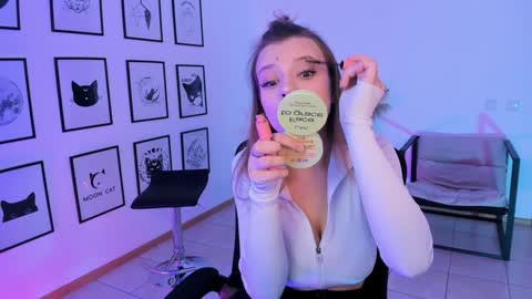 Snapshot of selenadearden chatting on 01-18-25, 02:02 Selena ntmy online show from 01-18-25, 02:02