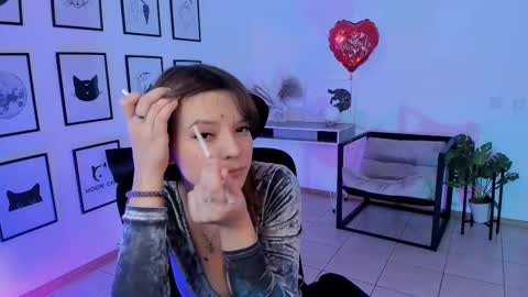 Snapshot of selenadearden chatting on 02-19-25, 02:01 Selena ntmy online show from 02-19-25, 02:01