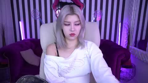 selenairis online show from 06-13-26, 06:55