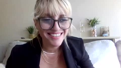 selene87502 online show from 08-08-26, 10:01