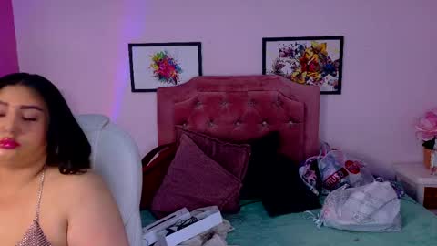 Snapshot of selenee23 chatting on 06-05-26, 11:27 Selenee online show from 06-05-26, 11:27