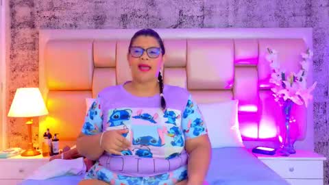 Selenna Cooper online show from 03-15-26, 12:00