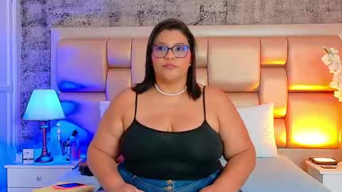 Snapshot of selennacooper chatting on 07-08-26, 12:09 Selenna Cooper online show from 07-08-26, 12:09