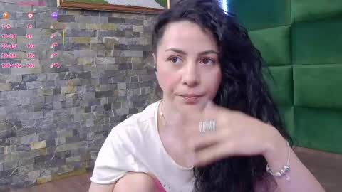 Selen online show from 05-03-26, 04:07