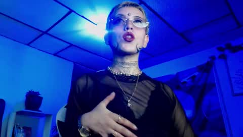 Snapshot of seley222 chatting on 02-01-26, 10:19 Ask me online show from 02-01-26, 10:19