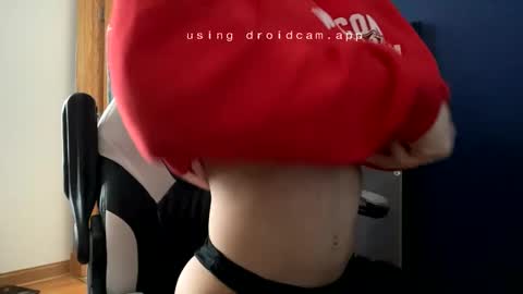 Snapshot of selfmadesissy chatting on 02-12-26, 08:48 slefmadesissy online show from 02-12-26, 08:48