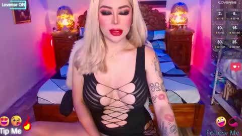 Snapshot of selina_diorxxx chatting on 12-03-25, 03:25 Will You Be My CumDumpster in Real Drink My Milk online show from 12-03-25, 03:25