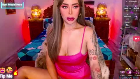 Snapshot of selina_diorxxx chatting on 02-15-26, 04:20 Will You Be My CumDumpster in Real Drink My Milk online show from 02-15-26, 04:20