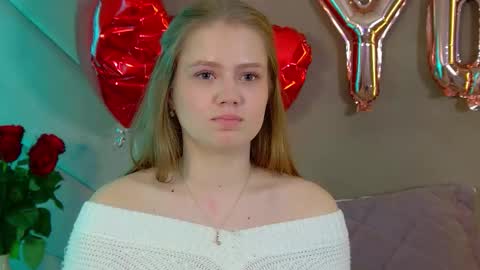 SelinSwarovski online show from 02-16-26, 06:04